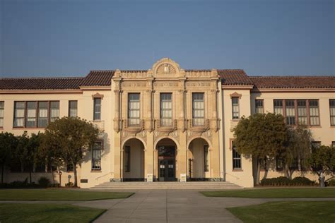 10+ Insider Secrets To Succeed At Santa Barbara High