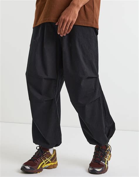 12 Parachute Pants Styles To Rock Today