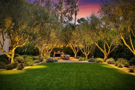 12 Santa Barbara Vacation Homes That Save Money