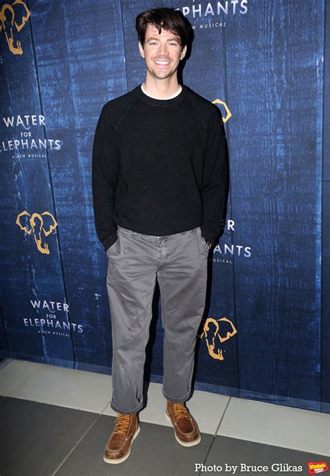 Actors In Water For Elephants: Meet The Starstudded Cast