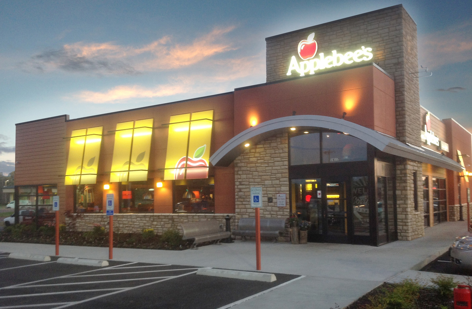 Applebees To Go: Fast Pickup On Your Schedule