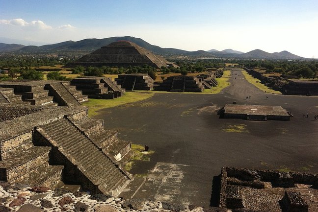 Aztec Mayan History: Discover Rich Heritage