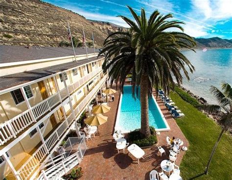 Cliff House Inn Ventura: Oceanfront Rooms & Suites