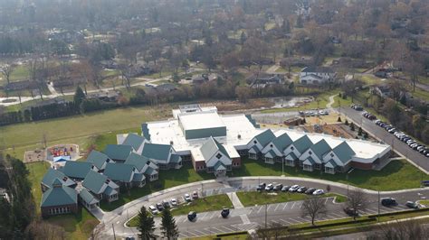 Detroit Country Day School