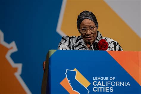 First Black Woman Honored With Lifetime Achievement Award From League First Black Woman Honored With Lifetime Achievement Award From League