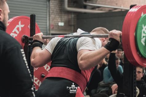 Hook And Press: Instantly Improve Your Lifting Form