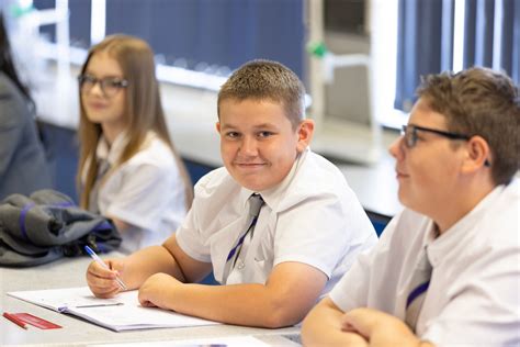 How Does The Oaks Academy Work? Student Success Tips