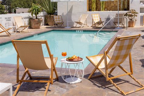 How To Book Silver Lake Pool And Inn? Easy Booking Tips