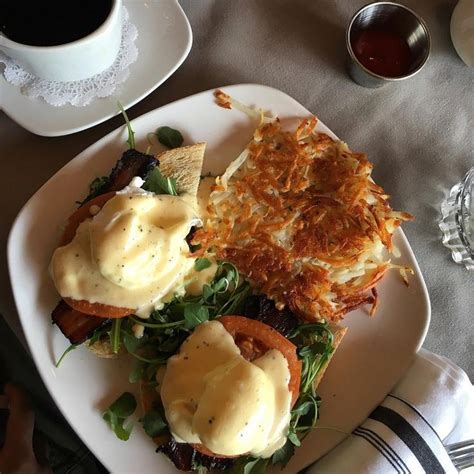 How's Live Oak Cafe Breakfast? Best Dishes