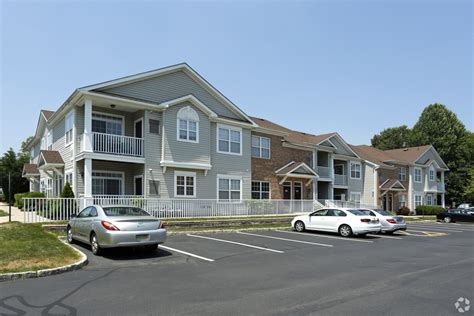 Jackson Green Apartments