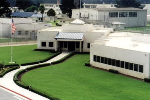 Lompoc Prison Info: Navigate Inmate Services