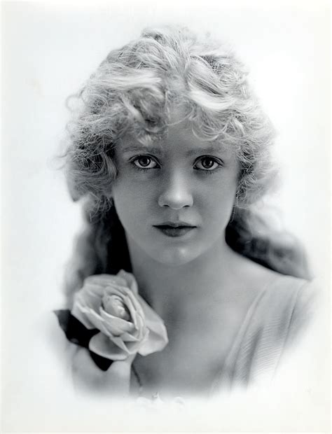 Mary Miles Minter: Silent Film Star's Biography