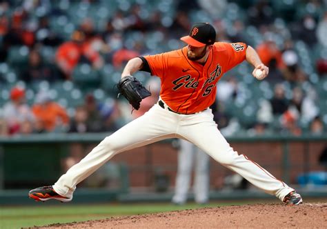 New Giant Alex Wood Prefers Pitching To Buster Posey Rather Than Facing Him New Giant Alex Wood Prefers Pitching To Buster Posey Rather Than Facing Him