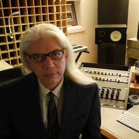 Paul Mahern Recording Studio: Expert Music Production