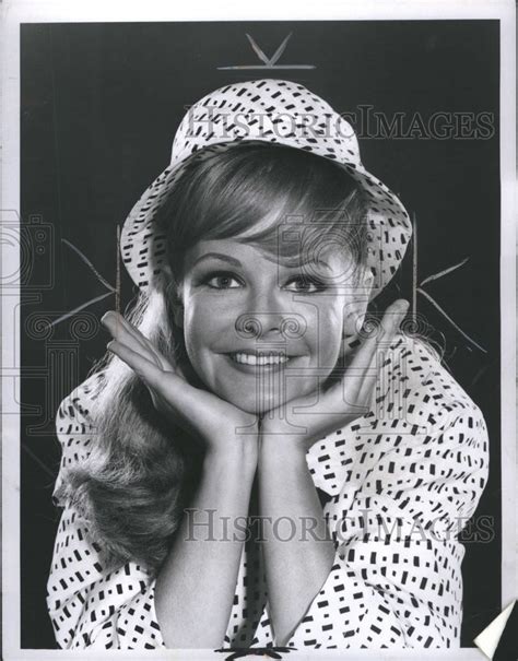 Pictures Of Mary Grace Canfield Pictures Of Mary Grace Canfield