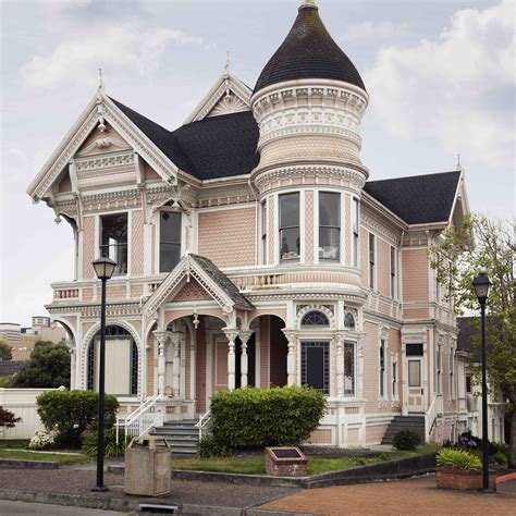 Queen Anne House