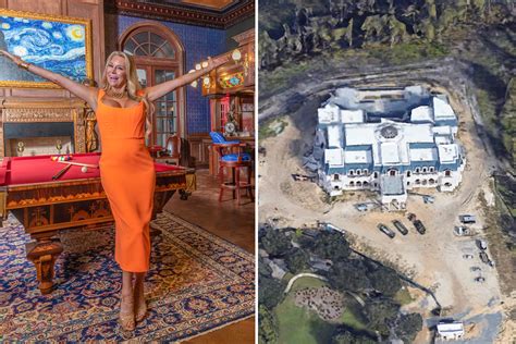 Queen Of Versailles: Inside Jackie Siegel's World