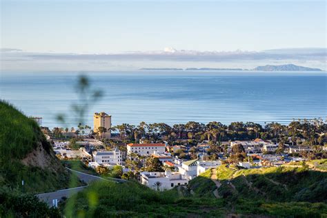 Rincon Island Ventura Ca: Scenic Hike & Dive Spots
