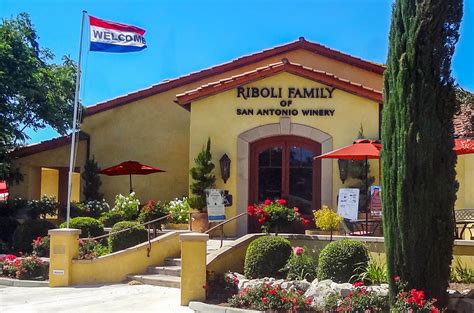 San Robles Winery: Taste Awardwinning Wines