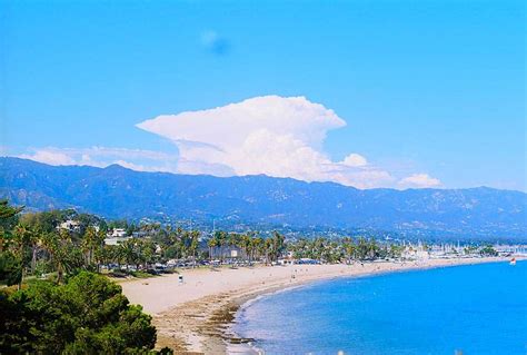 Santa Barbara Beach: Enjoy Yearround Sunshine
