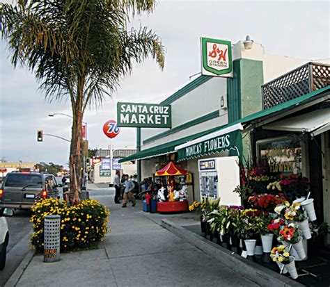 Santa Cruz Market