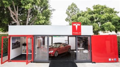 Tesla Brings Electric Car Popup Stores To Summer Resorts Santa Barbara