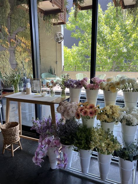 The Flower Bar