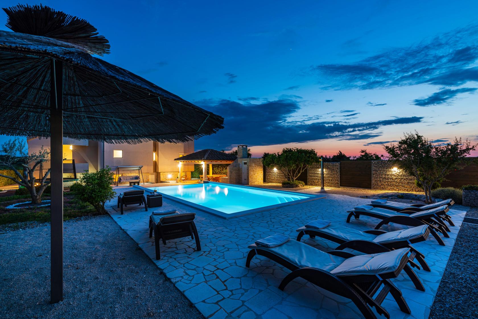 Villas On Olive