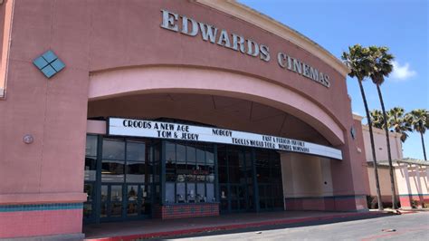 What Are Theaters In Santa Maria Ca? Showtimes Guide