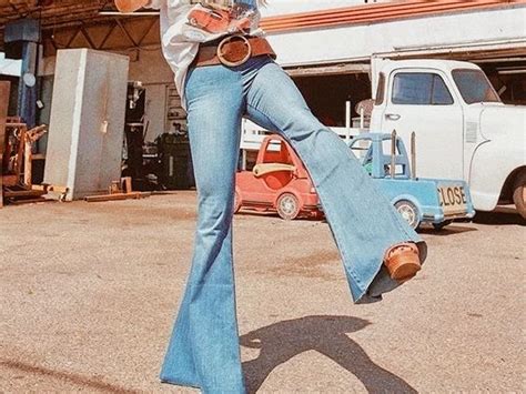 What Made Bell Bottoms 70S Iconic? Style Revival