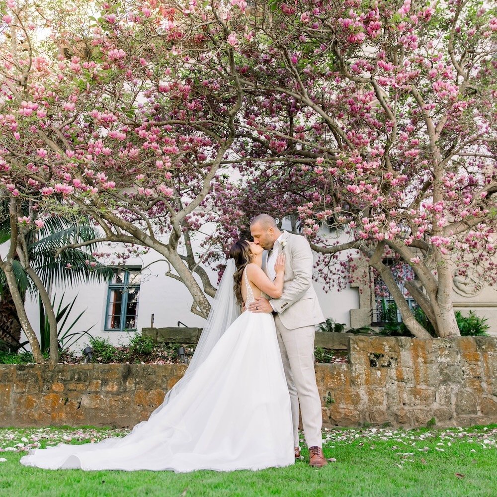 What's Required For Santa Barbara Courthouse Weddings? Simple Guide